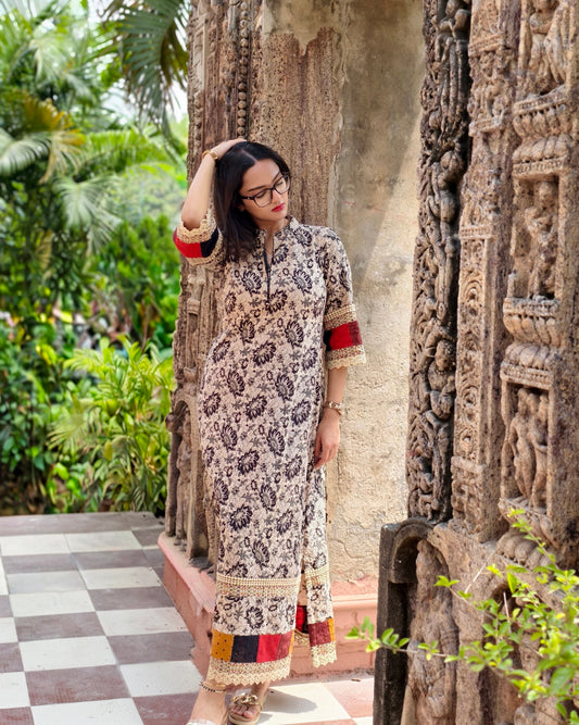 Pratha Kaftan Style