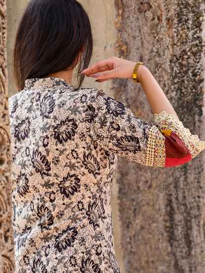 Pratha Kaftan Style